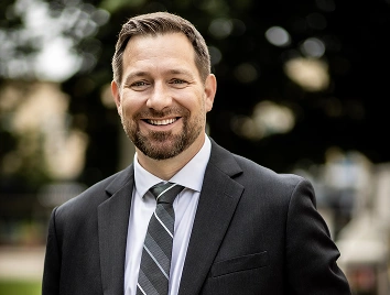 Contact Pg Attorney Mbl